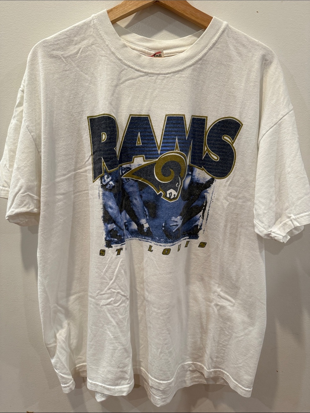 Vintage St. Louis Rams Graphic Tshirt